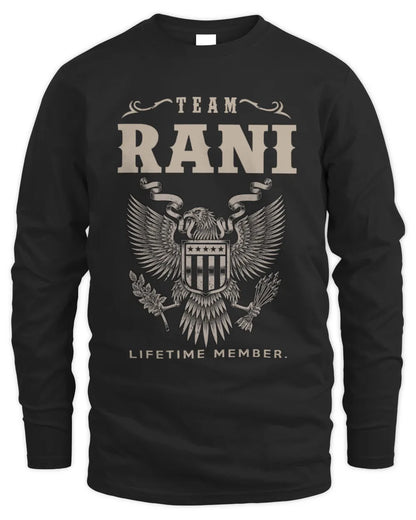 RANI TP06-K82 – Personalized Classic Style Apparel “Team NAME Lifetime Member” - Men's Long Sleeved T-Shirt - Black