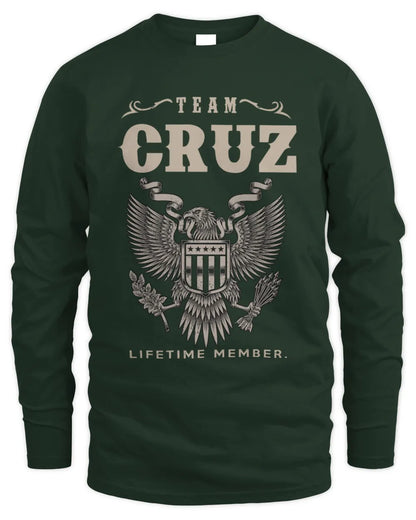 CRUZ TP06-K82 – Personalized Classic Style Apparel “Team NAME Lifetime Member” - Men's Long Sleeved T-Shirt - Forest Green