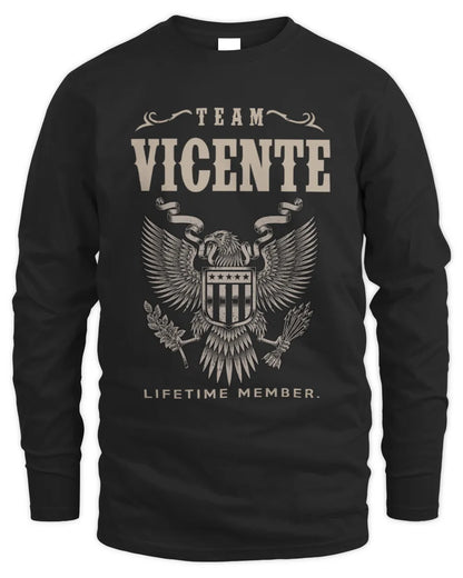 VICENTE TP06-K82 – Personalized Classic Style Apparel “Team NAME Lifetime Member” - Men's Long Sleeved T-Shirt - Black