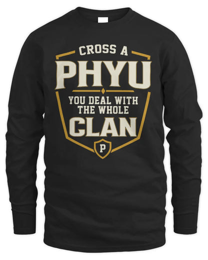 PHYU NT1-K008 Cross A/An NAME, You Deal With the Whole Clan | Personalized Vintage T-Shirt - Men's Long Sleeved T-Shirt - Black