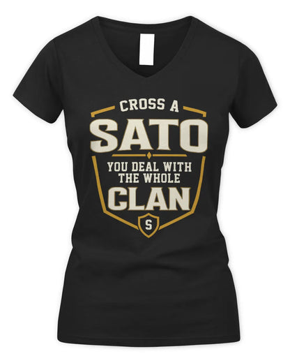 SATO NT1-K008 Cross A/An NAME, You Deal With the Whole Clan | Personalized Vintage T-Shirt - Women's V-Neck T-Shirt - Black