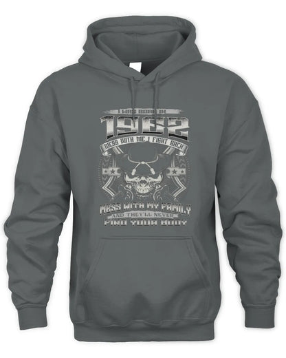 1962 HH89-K2 – Protective Family Quote T-Shirt - Unisex Hoodie - Charcoal