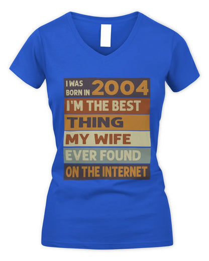 2004 HH89-K2 – Funny Birth Year Wife Quote T-Shirt - Women's V-Neck T-Shirt - Royal