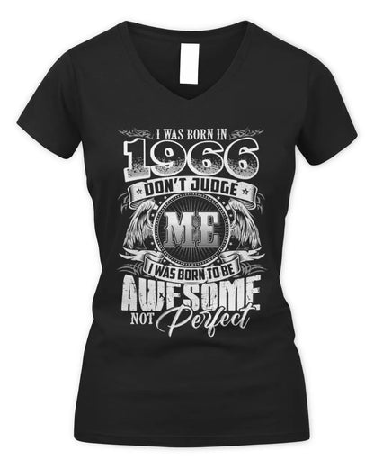 1966 HH89-K2 – Awesome Birth Year Quote T-Shirt - Women's V-Neck T-Shirt - Black