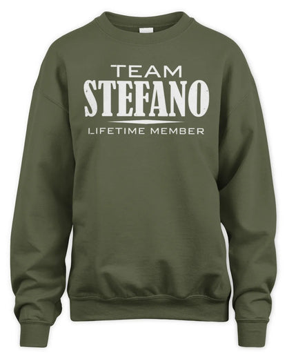 STEFANO BL62-K4-128 - Personalized “Team NAME Lifetime Member” - Unisex Sweatshirt - Military Green