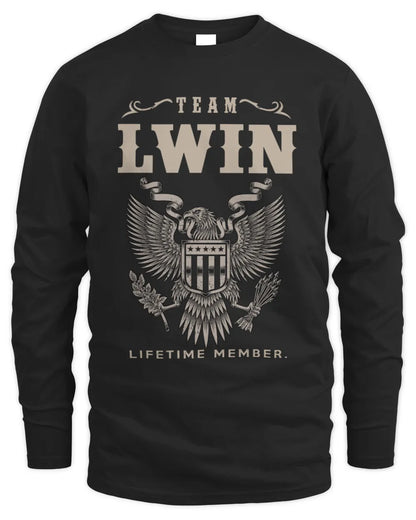 LWIN TP06-K82 – Personalized Classic Style Apparel “Team NAME Lifetime Member” - Men's Long Sleeved T-Shirt - Black