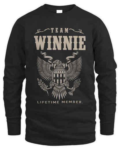 WINNIE TP06-K82 – Personalized Classic Style Apparel “Team NAME Lifetime Member” - Men's Long Sleeved T-Shirt - Black