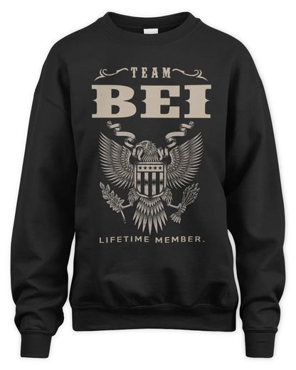 BEI TP06-K82 – Personalized Classic Style Apparel “Team NAME Lifetime Member” - Unisex Sweatshirt - Black