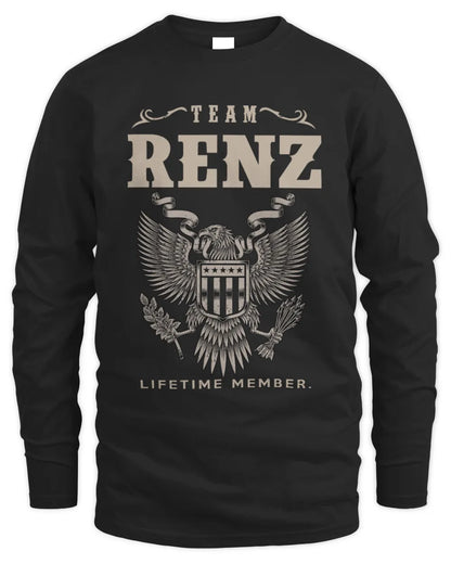 RENZ TP06-K82 – Personalized Classic Style Apparel “Team NAME Lifetime Member” - Men's Long Sleeved T-Shirt - Black