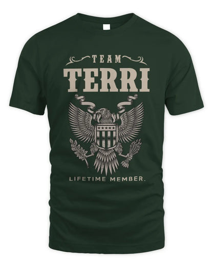 TERRI TP06-K82 – Personalized Classic Style Apparel “Team NAME Lifetime Member” - Unisex Standard T-Shirt - Forest Green