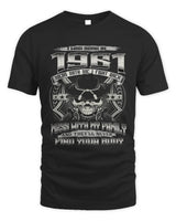 1961 HH89-K2 – Protective Family Quote T-Shirt - Unisex Standard T-Shirt - Black