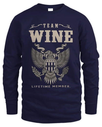WINE TP06-K82 – Personalized Classic Style Apparel “Team NAME Lifetime Member” - Men's Long Sleeved T-Shirt - Navy