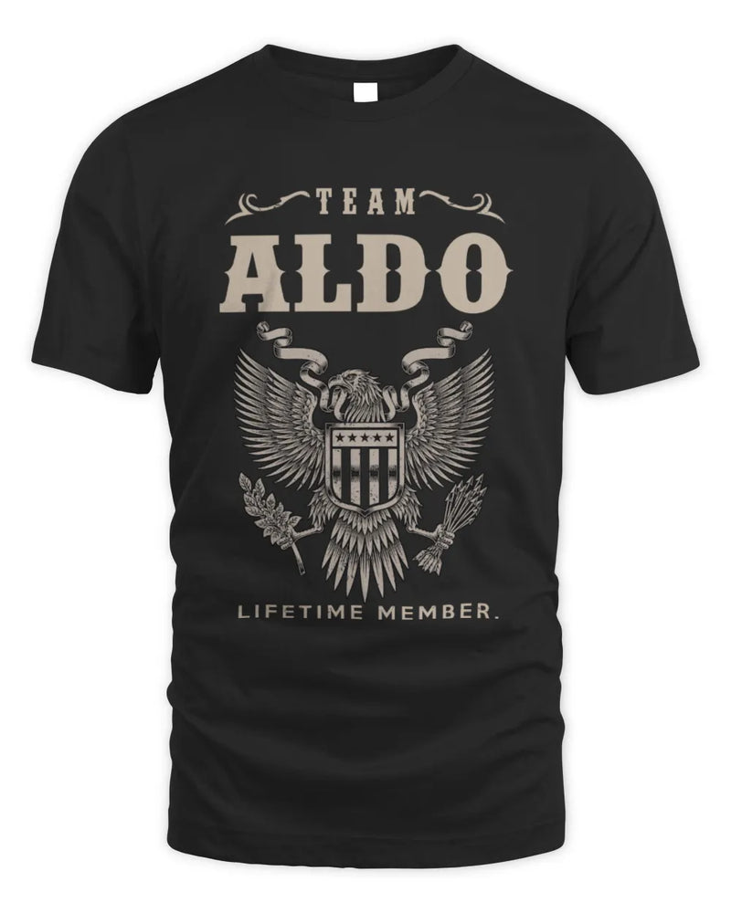 ALDO TP06-K82 – Personalized Classic Style Apparel “Team NAME Lifetime Member” - Unisex Standard T-Shirt - Black