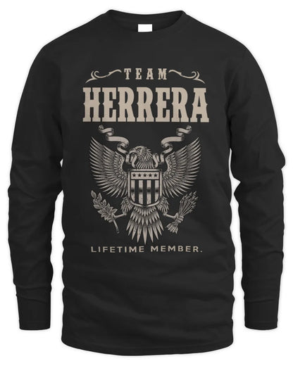 HERRERA TP06-K82 – Personalized Classic Style Apparel “Team NAME Lifetime Member” - Men's Long Sleeved T-Shirt - Black