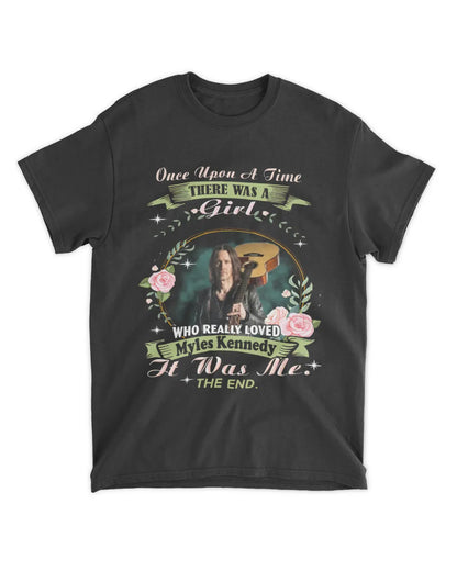 MARTINES AP62-K4-666 - Personalized Fierce Wolf Quote Apparel “If You Kick Me When I’m Down, You Better Pray I Don’t Get Up” - Unisex Standard T-Shirt - Black