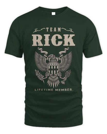 RICK TP06-K82 – Personalized Classic Style Apparel “Team NAME Lifetime Member” - Unisex Standard T-Shirt - Forest Green