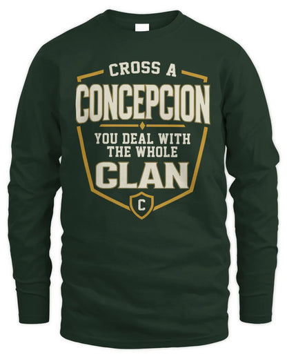 CONCEPCION NT1-K008 Cross A/An NAME, You Deal With the Whole Clan | Personalized Vintage T-Shirt - Men's Long Sleeved T-Shirt - Forest Green