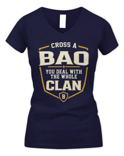 BAO NT1-K008 Cross A/An NAME, You Deal With the Whole Clan | Personalized Vintage T-Shirt - Women's V-Neck T-Shirt - Navy