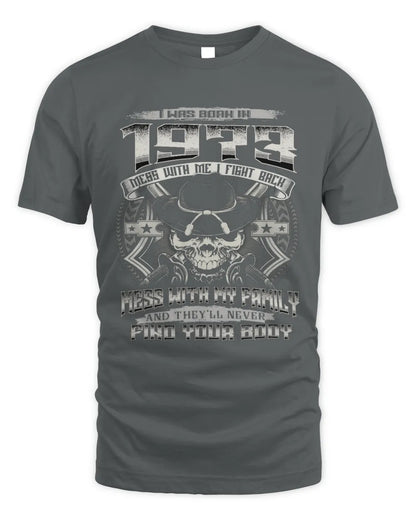 1973 HH89-K2 – Protective Family Quote T-Shirt - Unisex Standard T-Shirt - Charcoal