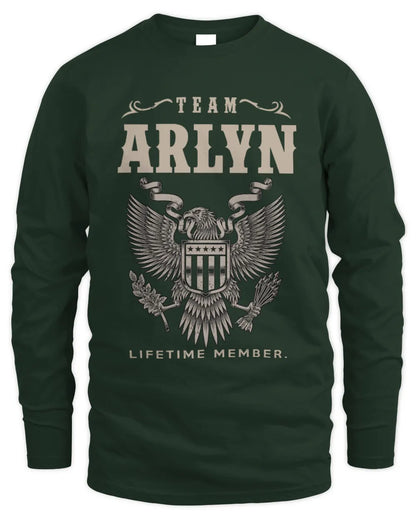 ARLYN TP06-K82 – Personalized Classic Style Apparel “Team NAME Lifetime Member” - Men's Long Sleeved T-Shirt - Forest Green