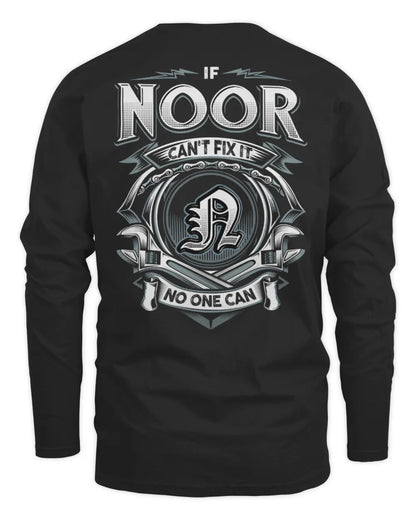 NOOR AP81-K4-626 - Personalized Ahmed Quote Apparel “If Ahmed Can't Fix It, No One Can” - Men's Long Sleeved T-Shirt - Black
