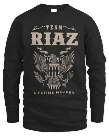 RIAZ TP06-K82 – Personalized Classic Style Apparel “Team NAME Lifetime Member” - Men's Long Sleeved T-Shirt - Black