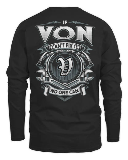 VON AP81-K4-626 - Personalized Ahmed Quote Apparel “If Ahmed Can't Fix It, No One Can” - Men's Long Sleeved T-Shirt - Black