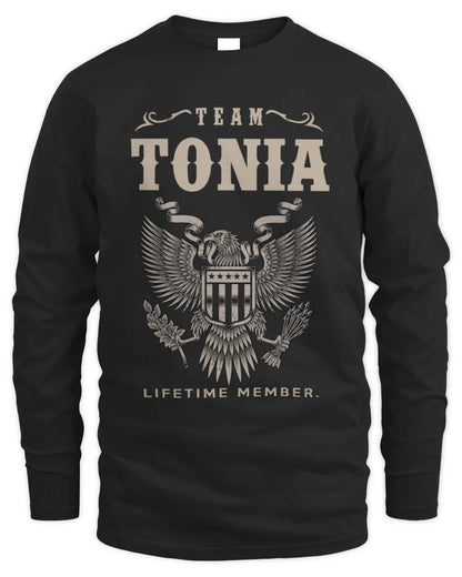 TONIA TP06-K82 – Personalized Classic Style Apparel “Team NAME Lifetime Member” - Men's Long Sleeved T-Shirt - Black