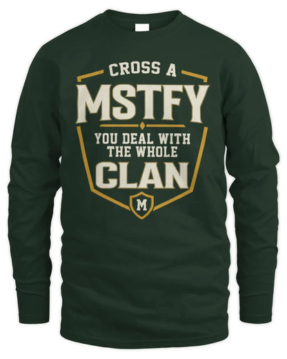 MSTFY NT1-K008 Cross A/An NAME, You Deal With the Whole Clan | Personalized Vintage T-Shirt - Men's Long Sleeved T-Shirt - Forest Green