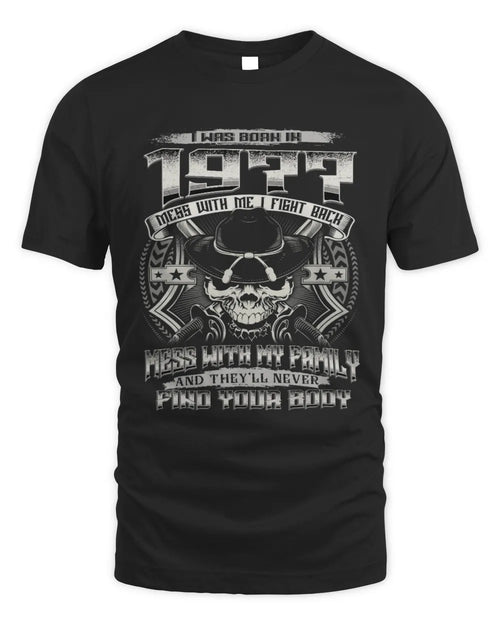 1977 HH89-K2 – Protective Family Quote T-Shirt - Unisex Standard T-Shirt - Black
