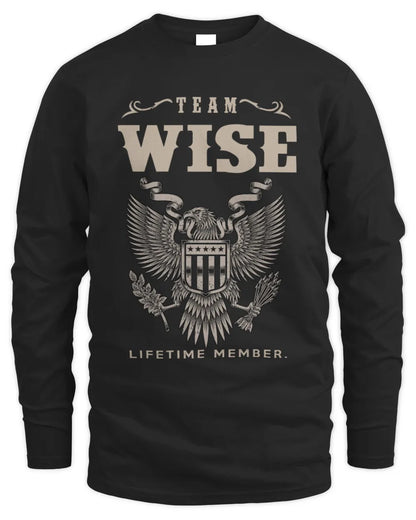 WISE TP06-K82 – Personalized Classic Style Apparel “Team NAME Lifetime Member” - Men's Long Sleeved T-Shirt - Black