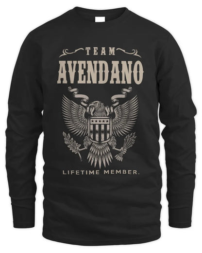 AVENDANO TP06-K82 – Personalized Classic Style Apparel “Team NAME Lifetime Member” - Men's Long Sleeved T-Shirt - Black