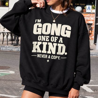GONG P6-K4-228 Personalized Funny Quote Apparel “I’m NAME – One of a Kind, Never a Copy”