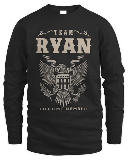 RYAN TP06-K82 – Personalized Classic Style Apparel “Team NAME Lifetime Member” - Men's Long Sleeved T-Shirt - Black
