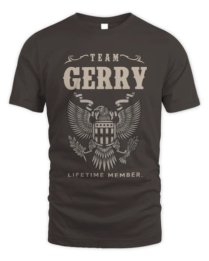 GERRY TP06-K82 – Personalized Classic Style Apparel “Team NAME Lifetime Member” - Unisex Standard T-Shirt - Dark Chocolate