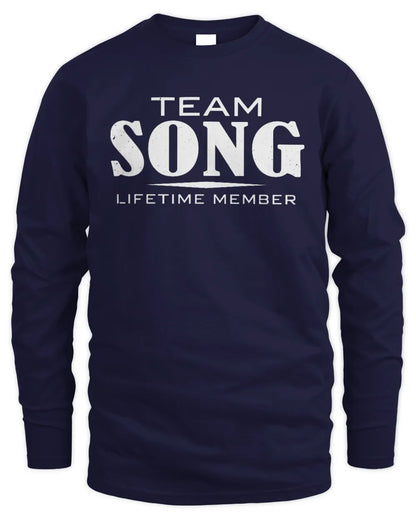 SONG BL62-K4-128 - Personalized “Team NAME Lifetime Member” - Men's Long Sleeved T-Shirt - Navy