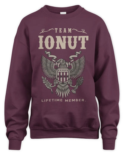 IONUT TP06-K82 – Personalized Classic Style Apparel “Team NAME Lifetime Member” - Unisex Sweatshirt - Maroon