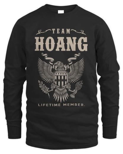 HOANG TP06-K82 – Personalized Classic Style Apparel “Team NAME Lifetime Member” - Men's Long Sleeved T-Shirt - Black