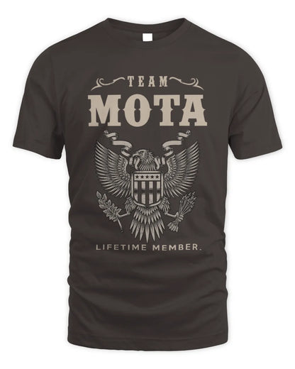 MOTA TP06-K82 – Personalized Classic Style Apparel “Team NAME Lifetime Member” - Unisex Standard T-Shirt - Dark Chocolate