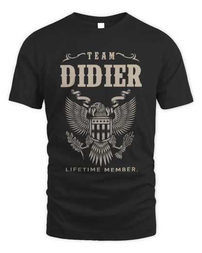 DIDIER TP06-K82 – Personalized Classic Style Apparel “Team NAME Lifetime Member” - Unisex Standard T-Shirt - Black