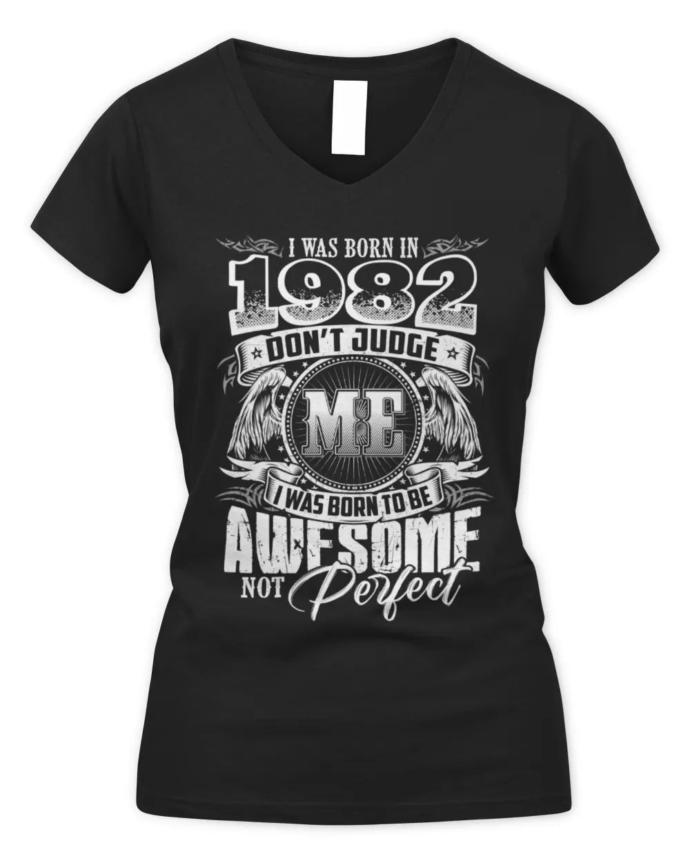 1982 HH89-K2 – Awesome Birth Year Quote T-Shirt - Women's V-Neck T-Shirt - Black