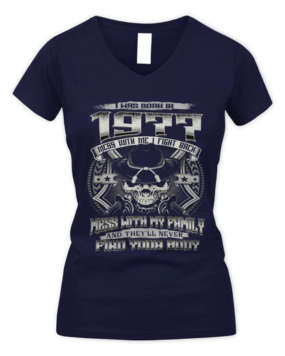 1977 HH89-K2 – Protective Family Quote T-Shirt - Women's V-Neck T-Shirt - Navy