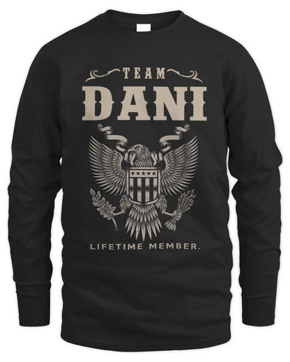 DANI TP06-K82 – Personalized Classic Style Apparel “Team NAME Lifetime Member” - Men's Long Sleeved T-Shirt - Black