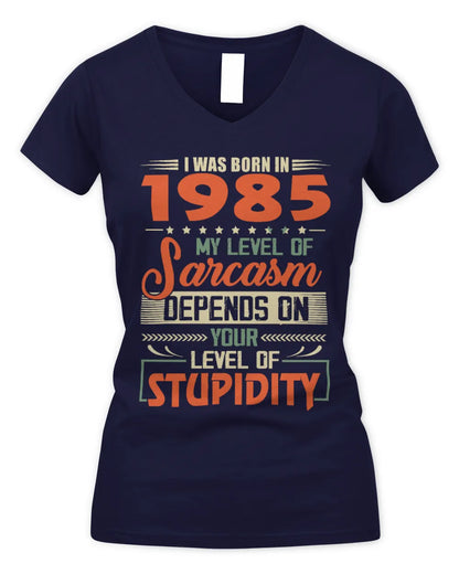 1985 HH89-K2 – Vintage Born to Be Sarcastic T-Shirt - Women's V-Neck T-Shirt - Navy