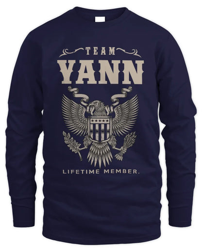 YANN TP06-K82 – Personalized Classic Style Apparel “Team NAME Lifetime Member” - Men's Long Sleeved T-Shirt - Navy