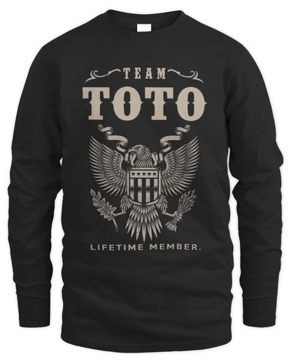 TOTO TP06-K82 – Personalized Classic Style Apparel “Team NAME Lifetime Member” - Men's Long Sleeved T-Shirt - Black