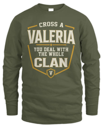 VALERIA NT1-K008 Cross A/An NAME, You Deal With the Whole Clan | Personalized Vintage T-Shirt - Men's Long Sleeved T-Shirt - Military Green
