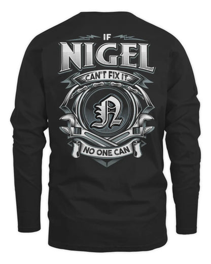 NIGEL AP81-K4-626 - Personalized Ahmed Quote Apparel “If Ahmed Can't Fix It, No One Can” - Men's Long Sleeved T-Shirt - Black