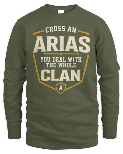 ARIAS NT1-K008 Cross A/An NAME, You Deal With the Whole Clan | Personalized Vintage T-Shirt - Men's Long Sleeved T-Shirt - Military Green