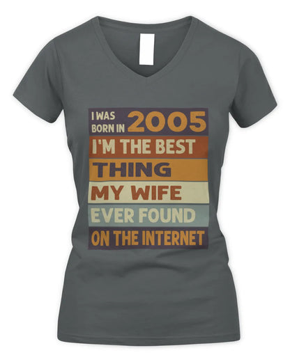 2005 HH89-K2 – Funny Birth Year Wife Quote T-Shirt - Women's V-Neck T-Shirt - Charcoal